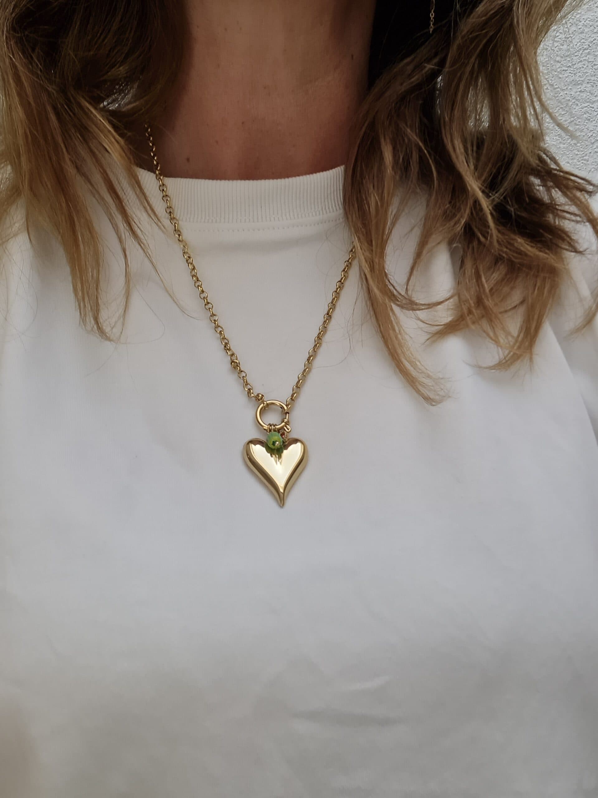 Lange ketting met sluiting onderaan